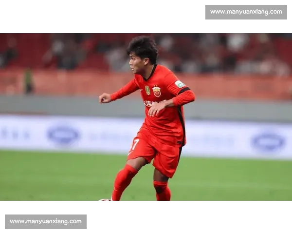 年轻双子星闪耀！海港客场 3-1 河南，李新翔首球 + 莱昂纳多传射建功